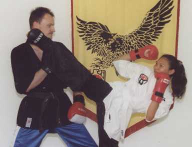 Homepage des WKA-Waffen-Kata-Weltmeister von 2003, Steve "Pink Panther" und seiner Frau Rangsee Kainath, WKA-Weltmeisterin -50 kg 1997